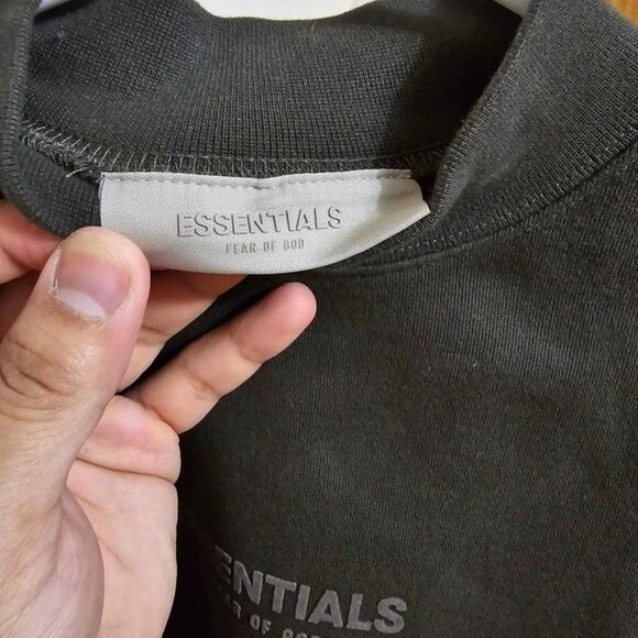 Fear of god essential sweatshirt - Picture 4 of 6
